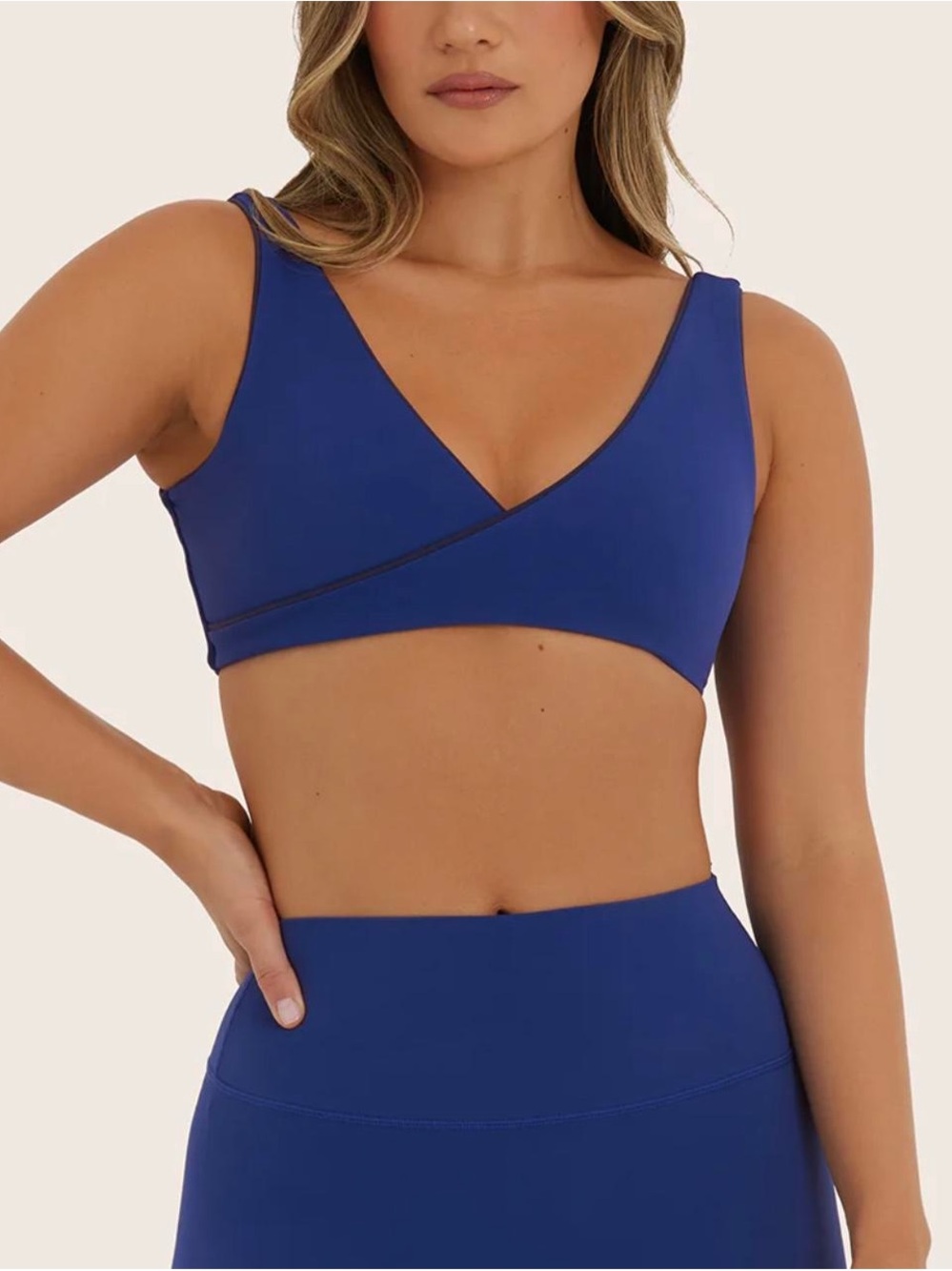 SET Active Airluxe Resort  Cobalt V-Neck Seamless Crop Bralette